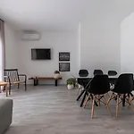 Hotel Melo