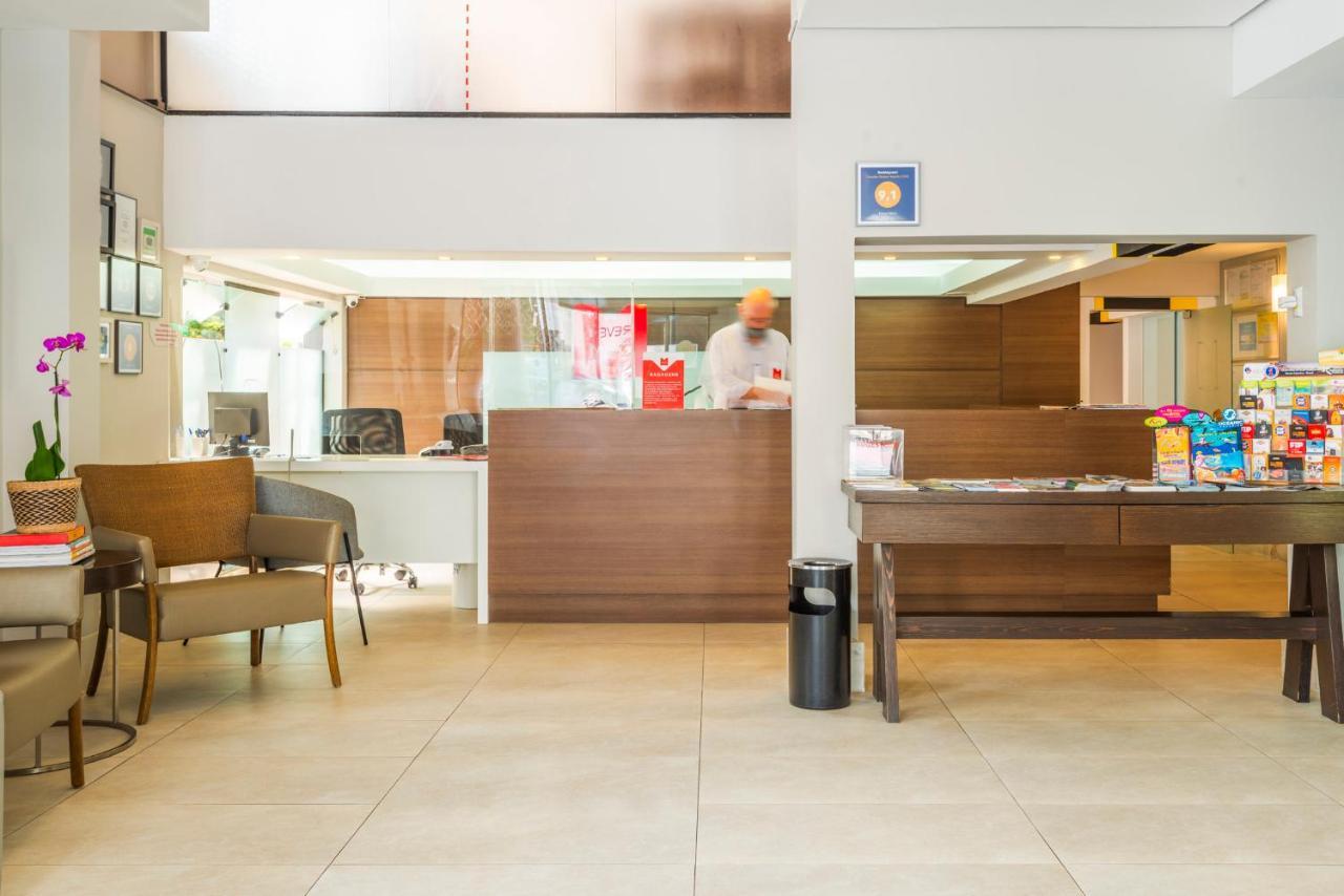 Hotel Melo Balneario Camboriu