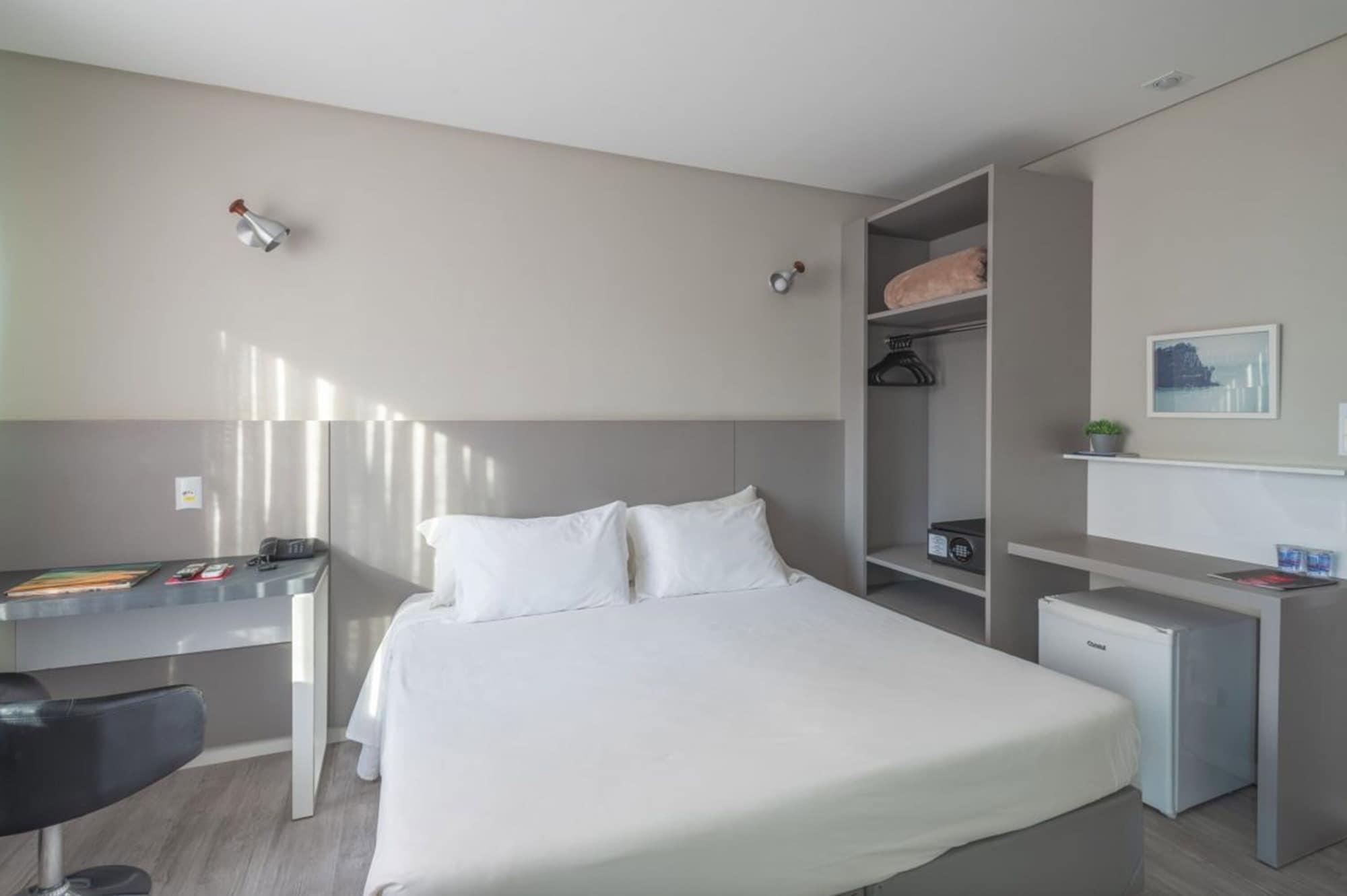 Melo Hotel