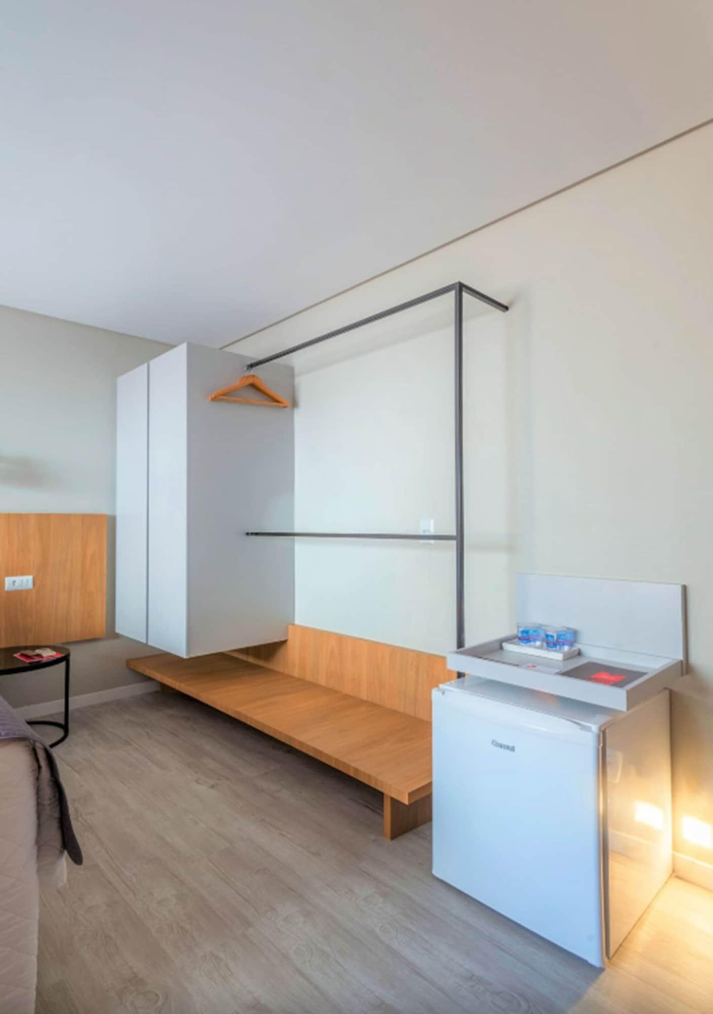 Melo Hotel